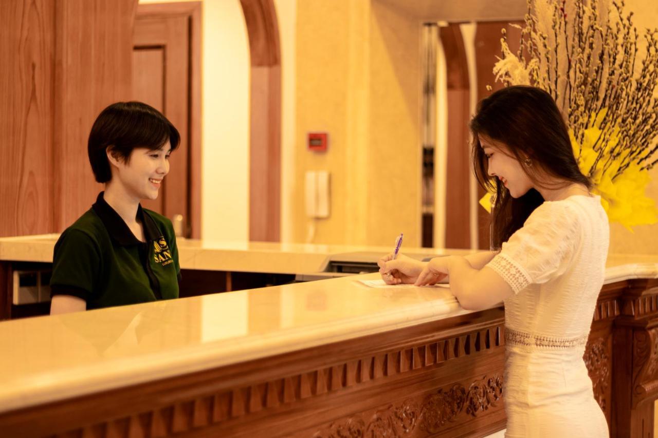 Santa Luxury Hotel دا نانغ المظهر الخارجي الصورة